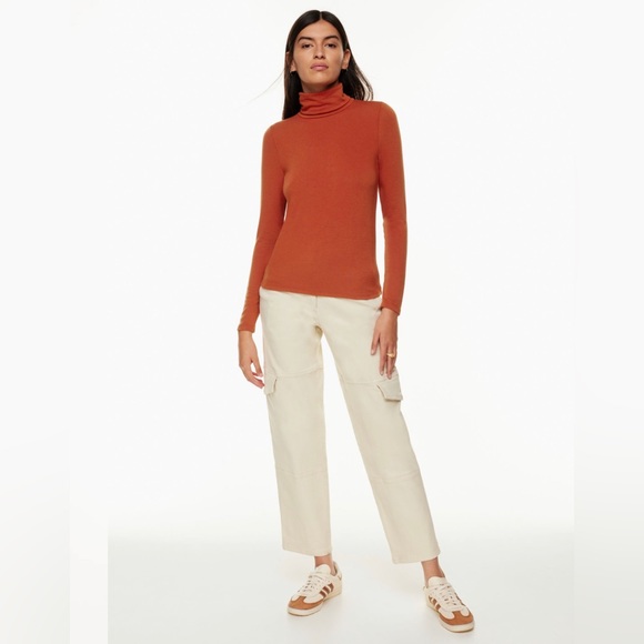 NWT Wilfred Lounge Turtleneck SIZE 2XSmall - Picture 2 of 9